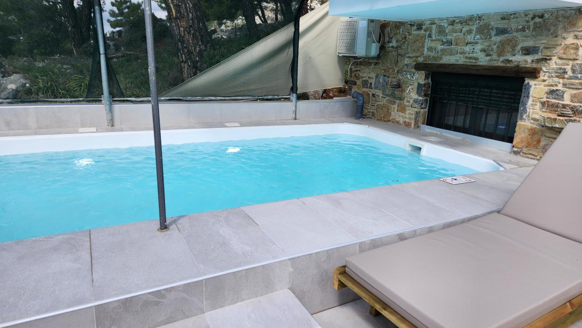 Villa Lato - Villa With Private Pool And Yard Anatolí Eksteriør bilde